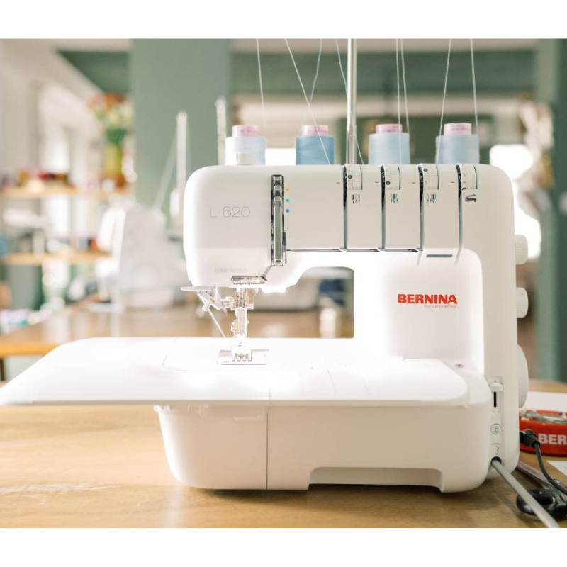 Bernina L620 covermachine
